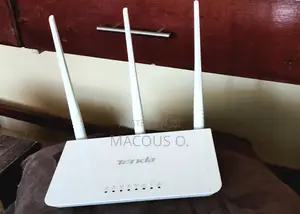 Tenda Wireless Router And Extender