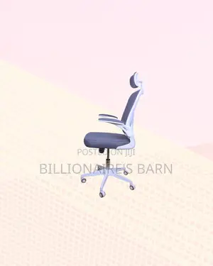 High-Quality Ergonomic Office Chair Flip Up Arms Adjustable Headrest