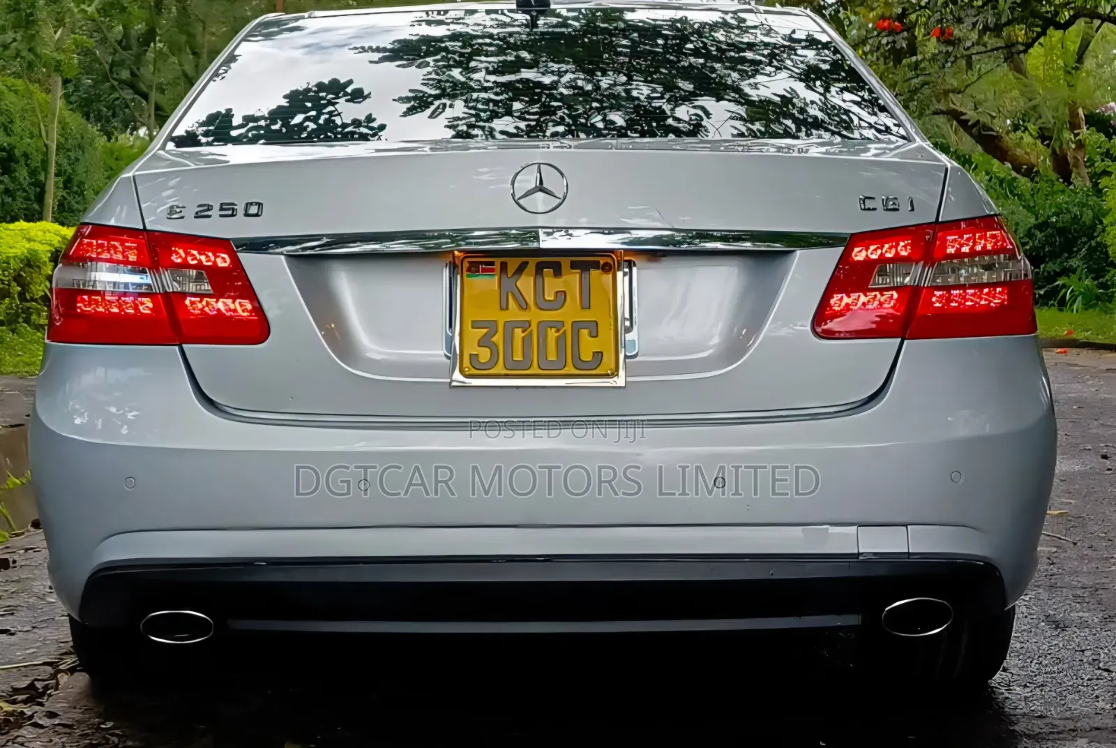 Mercedes-Benz E250 2011 Silver