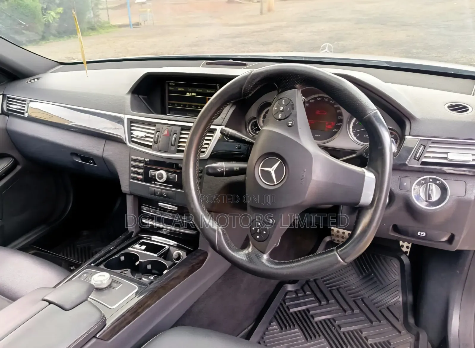 Mercedes-Benz E250 2011 Silver