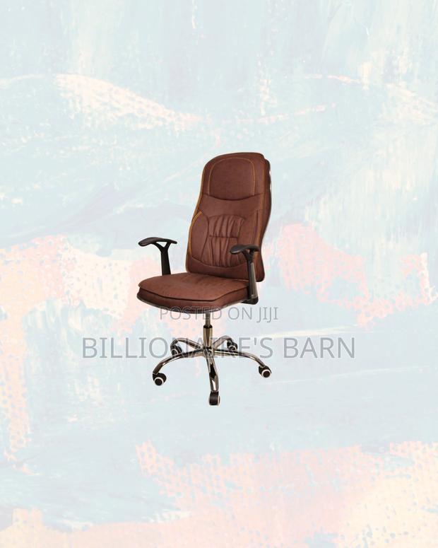 Executive Leather Chair High Back Padded Armrest Ready for Delivery - thumbnail 2
