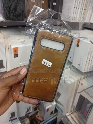 Samsung Galaxy S10 Brown Leather-Style Phone Case