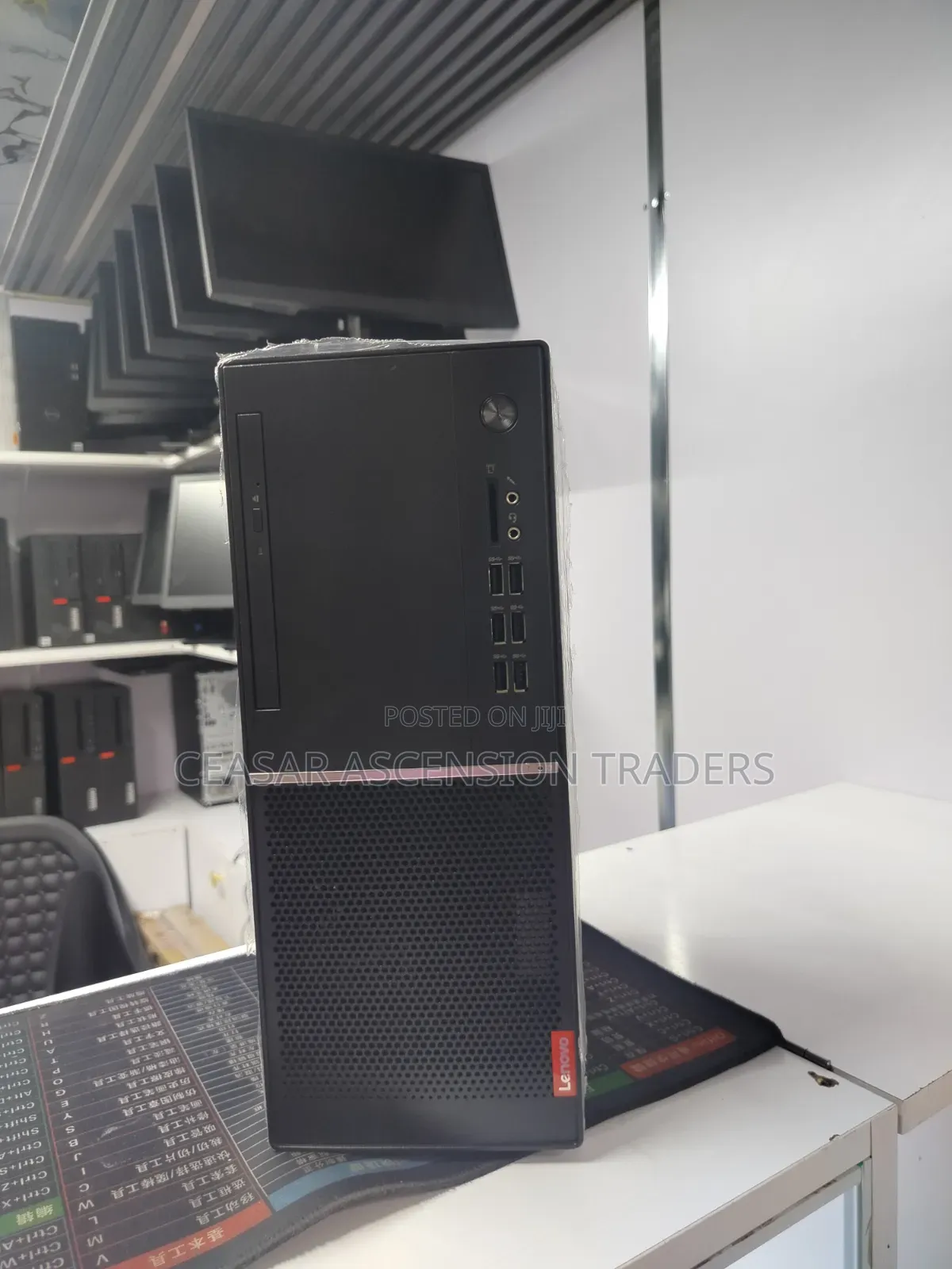 Desktop Computer Lenovo V530 8GB Intel Core i5 SSD 256GB