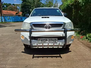 Toyota Hilux 2.5 D-4D 4X4 SRX 2011 Off white