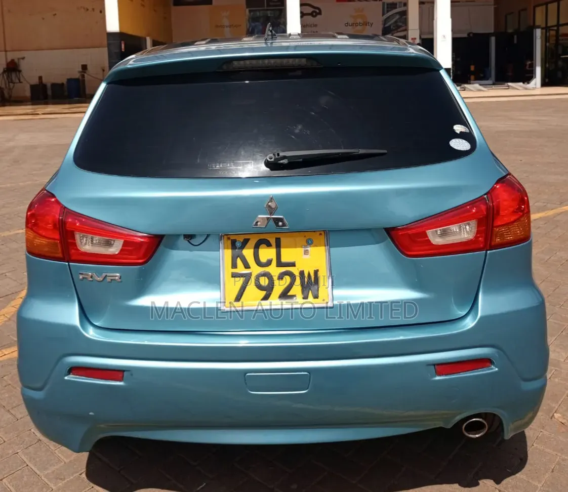 Mitsubishi RVR 2010 Blue