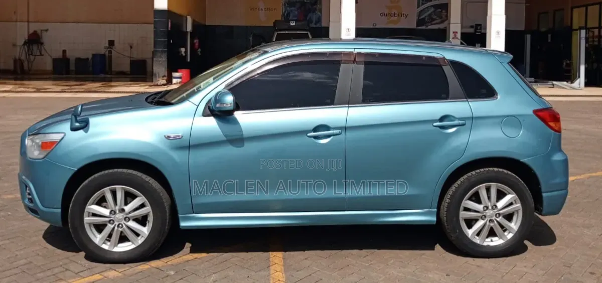 Mitsubishi RVR 2010 Blue