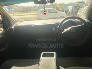 Toyota Passo 2016