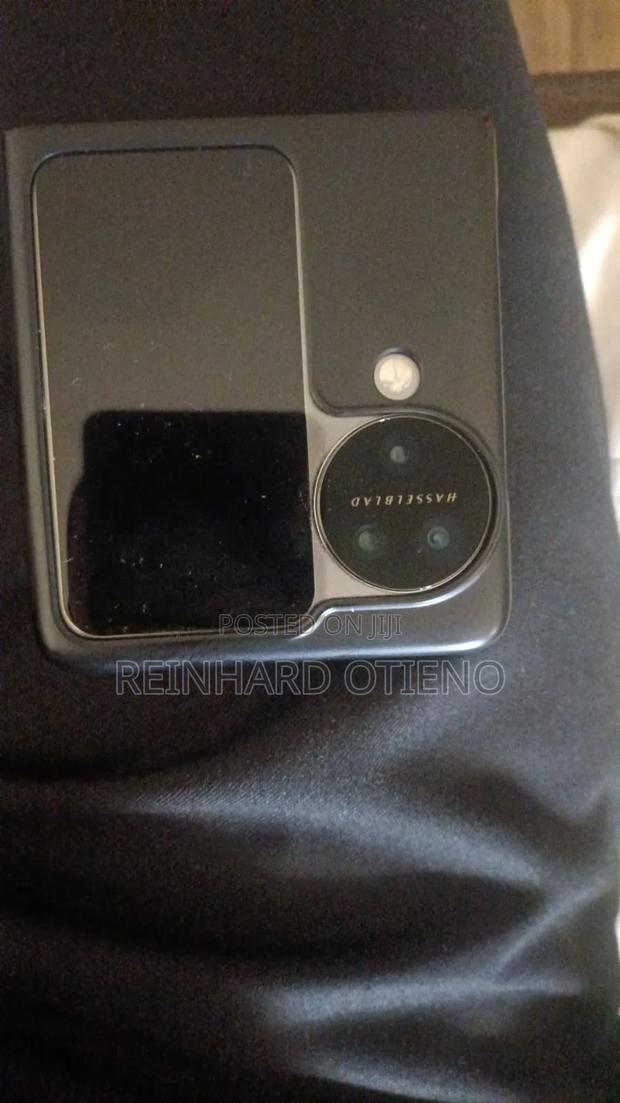 Oppo Find N3 Flip 256 GB Black - thumbnail 4