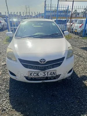 Toyota Belta 2008 White