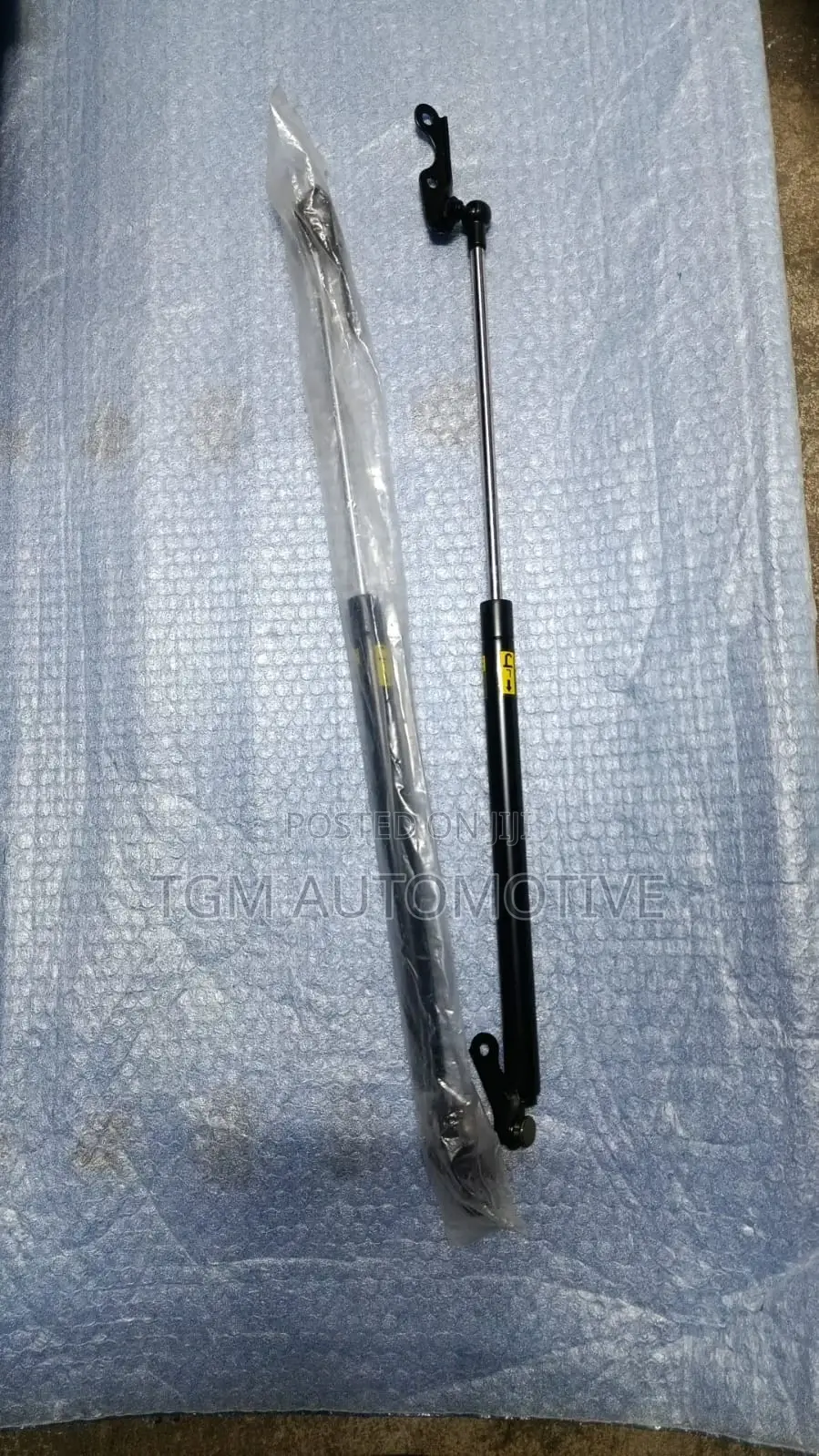 Boot Shock Vitz 1999