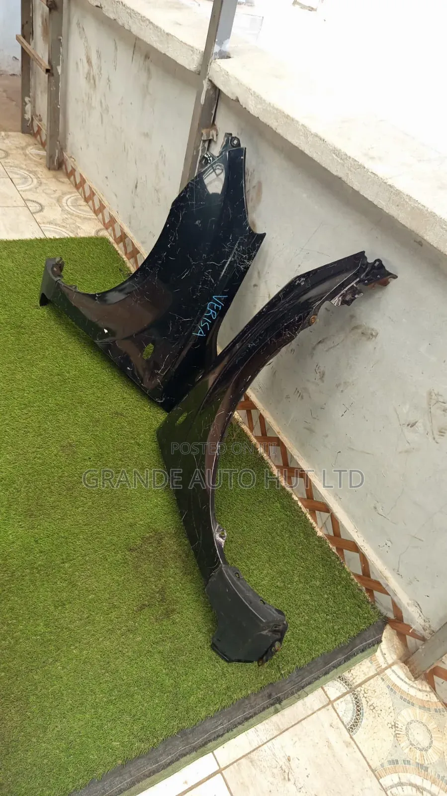 Mazda Verisa Fender/Wing