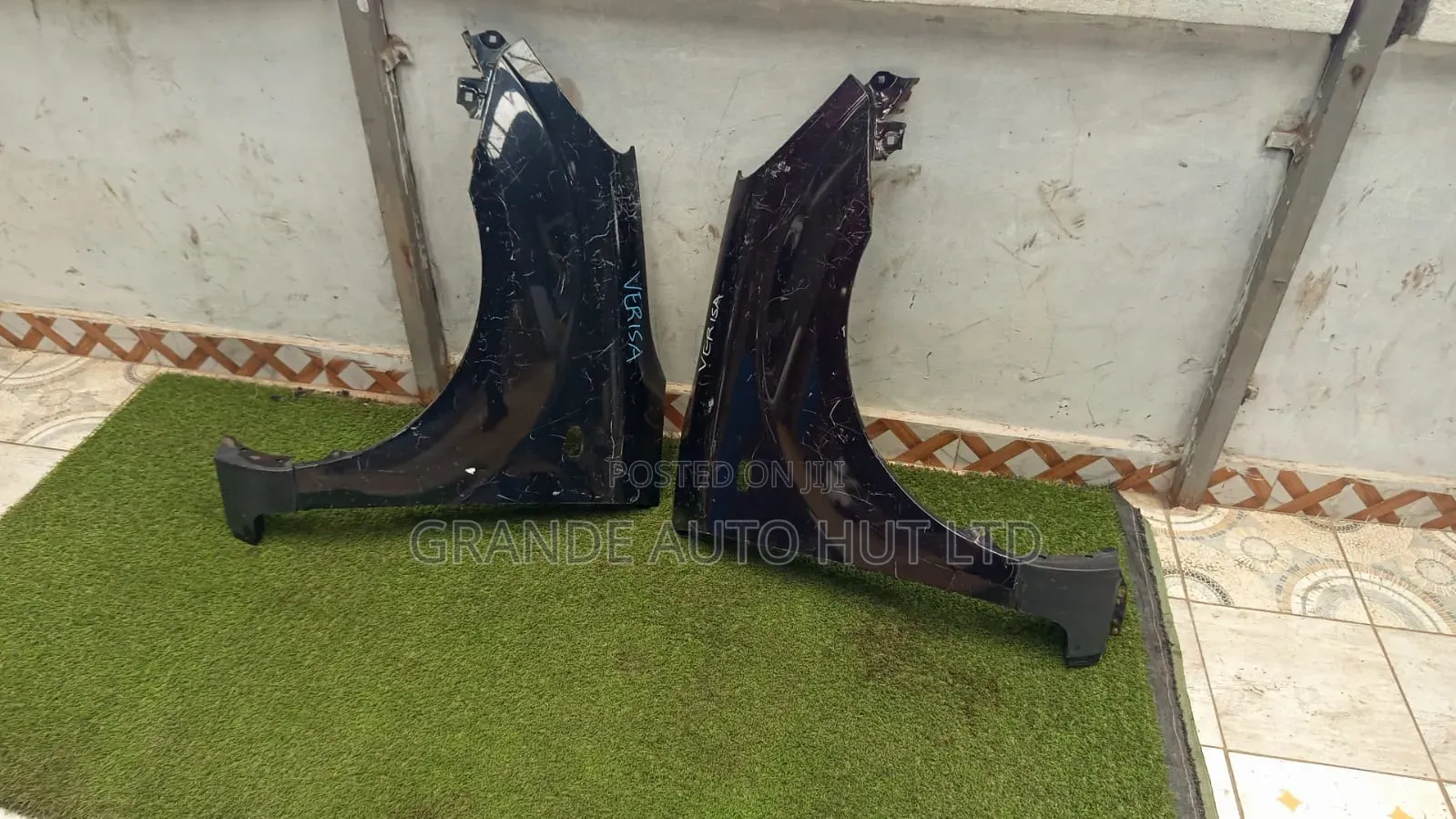 Mazda Verisa Fender/Wing