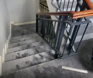 Strong Carpet With Soft Finishing With Wall to Wall Carpet