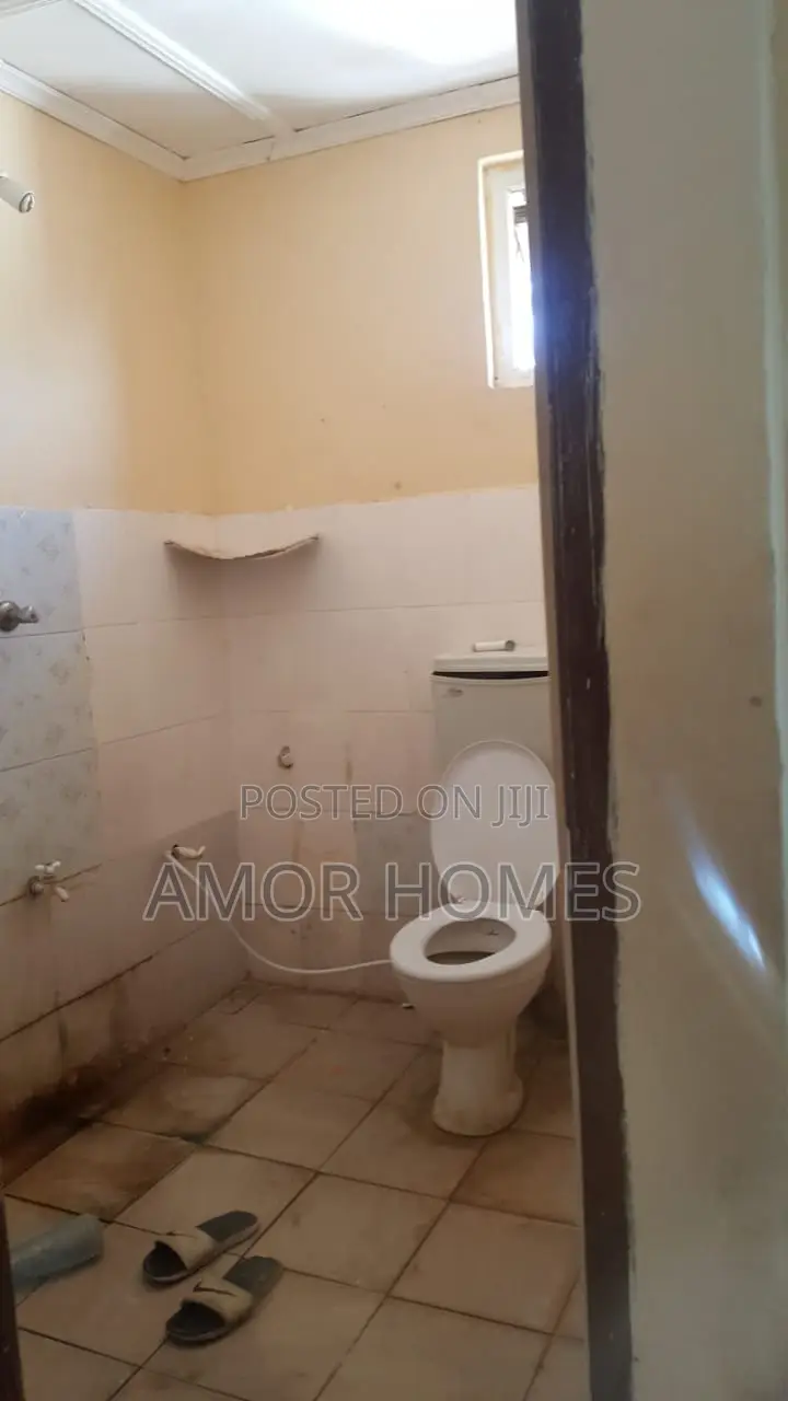 1bdrm Bedsitter in Bakarani-Kanu, Mshomoroni for rent