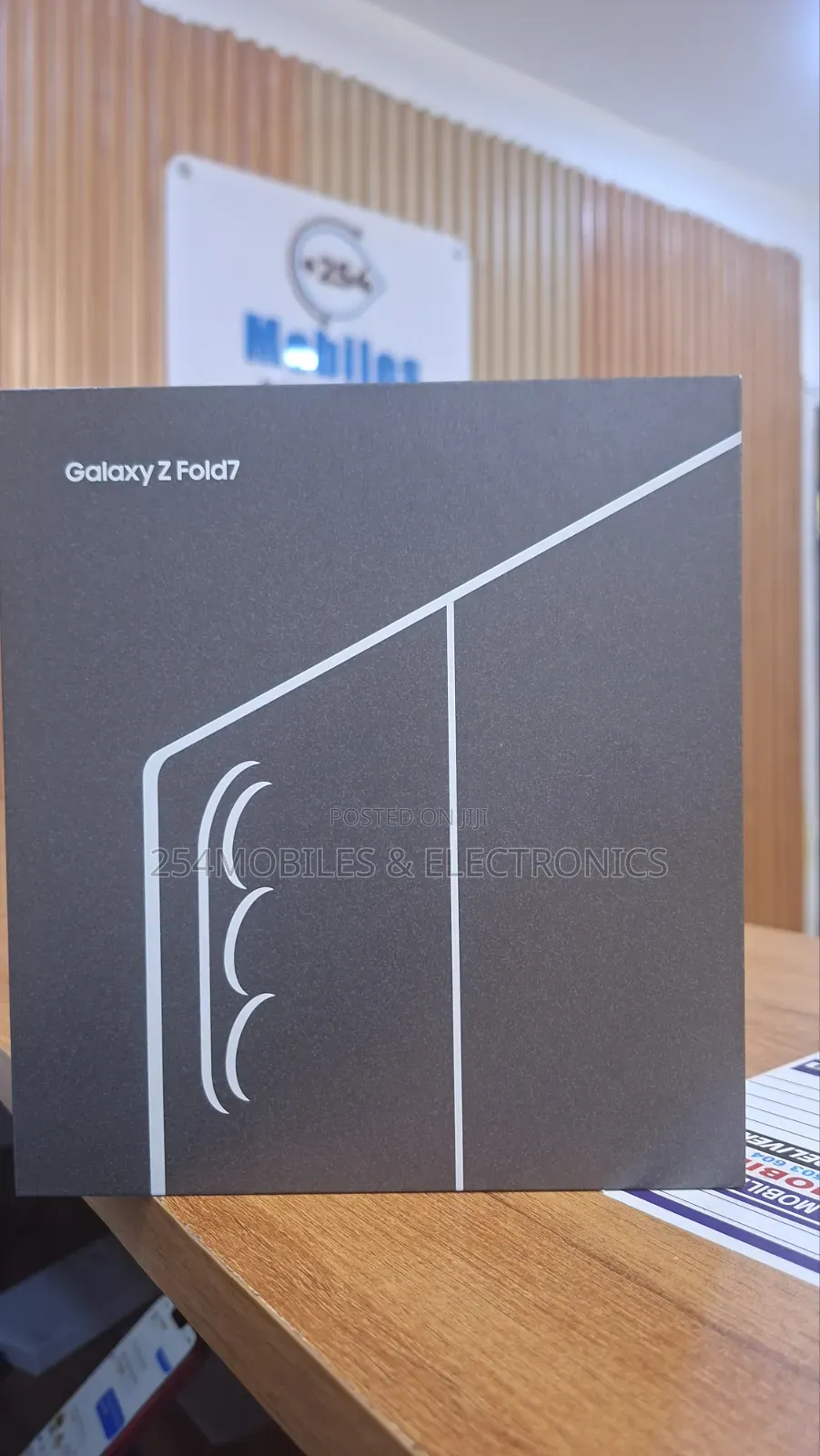 New Samsung Galaxy Z Fold7 512 GB Silver