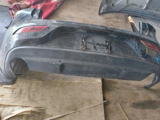 Volvo V40 Rear Bumper - thumbnail 2