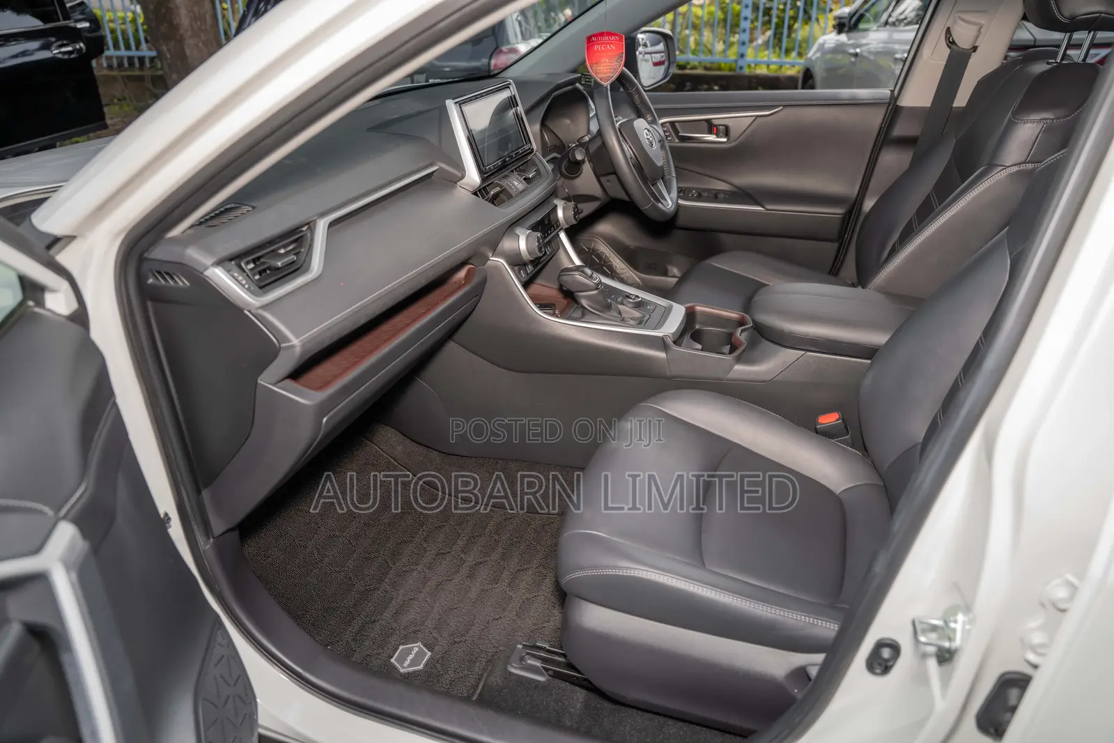 Toyota RAV4 2019 White