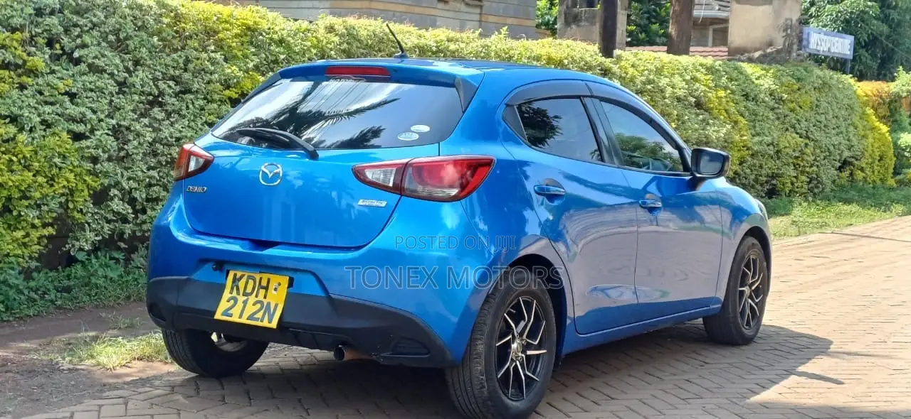 Mazda Demio 2014 Blue