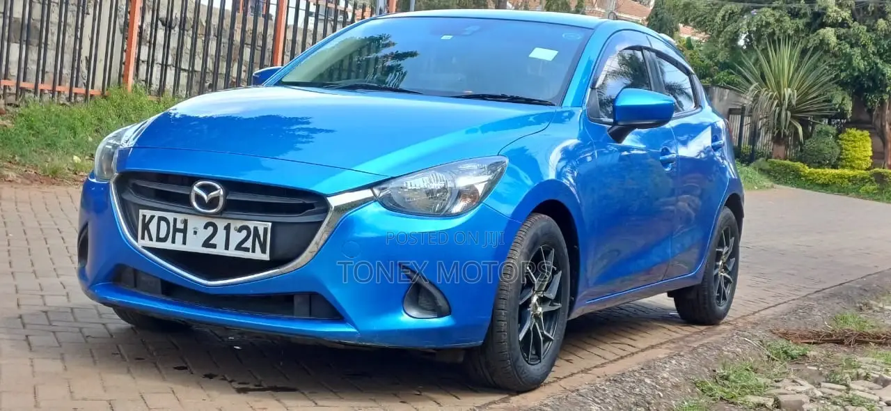 Mazda Demio 2014 Blue