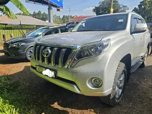 Toyota Land Cruiser Prado 2013 Silver