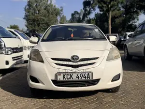 Toyota Belta 2009 White