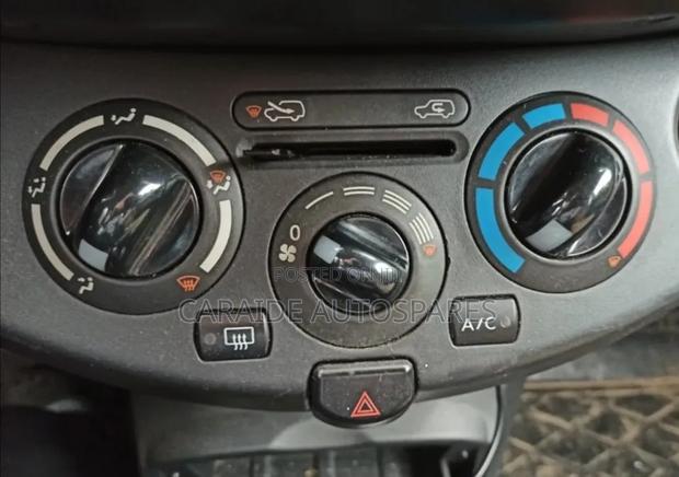 Note 2010/2011 Ac Control - thumbnail 2