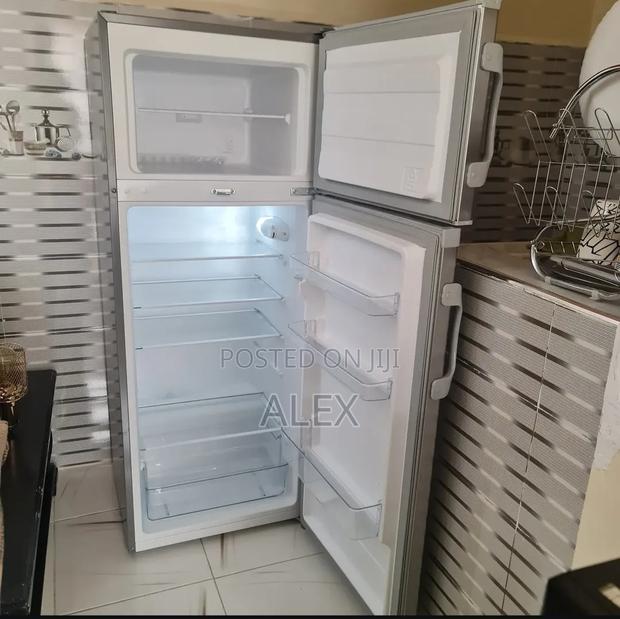 Ramtons Double-Door 213l Direct Cool Refrigerator - thumbnail 2