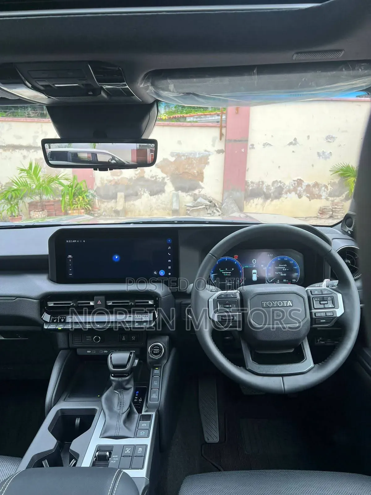 Toyota Land Cruiser Prado 2.4 Petrol 2024