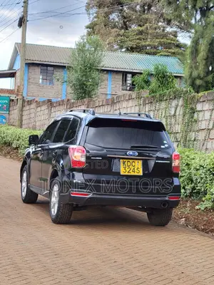 Subaru Forester 2015 Black