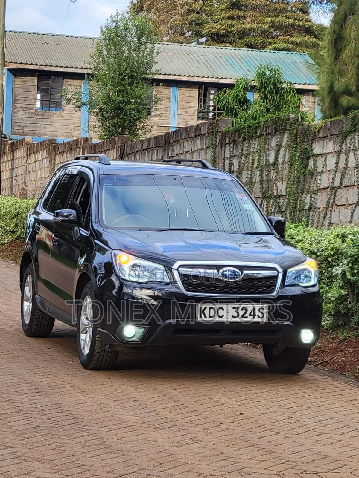 Subaru Forester 2015 Black