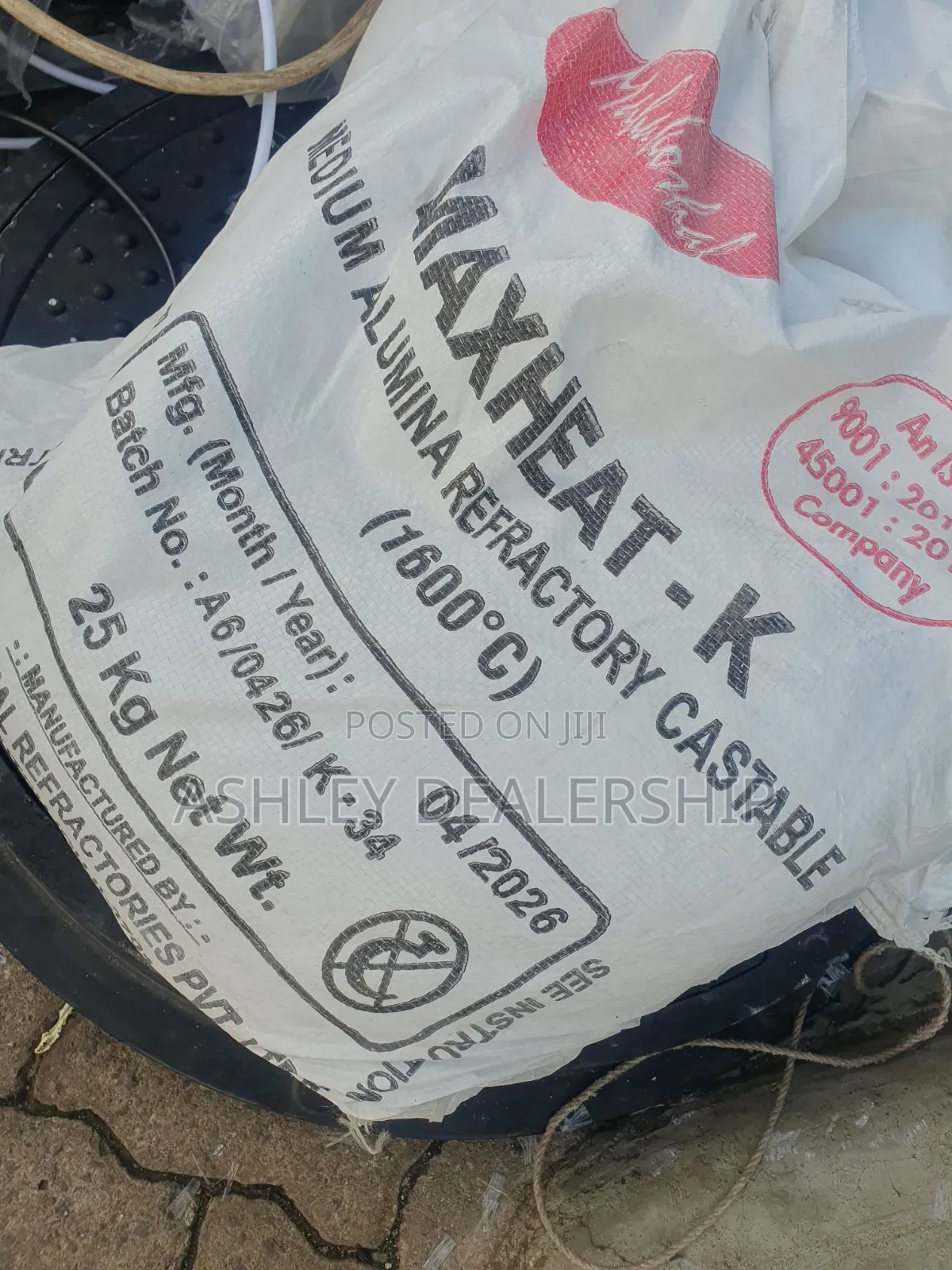 Maxheat K High Alumina Refractory Castable