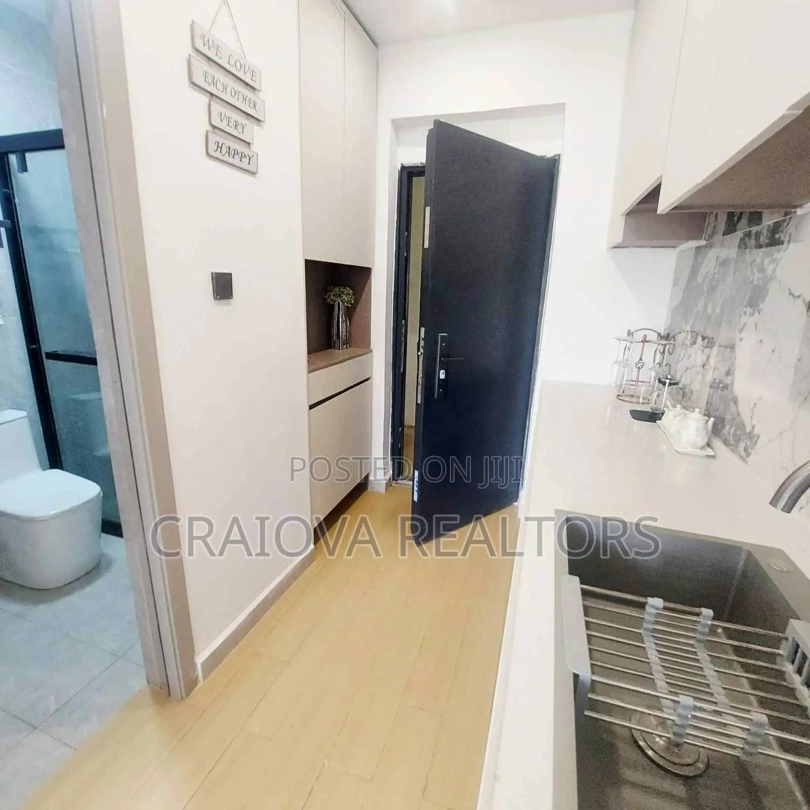 Studio Apartment in Roysambu for sale