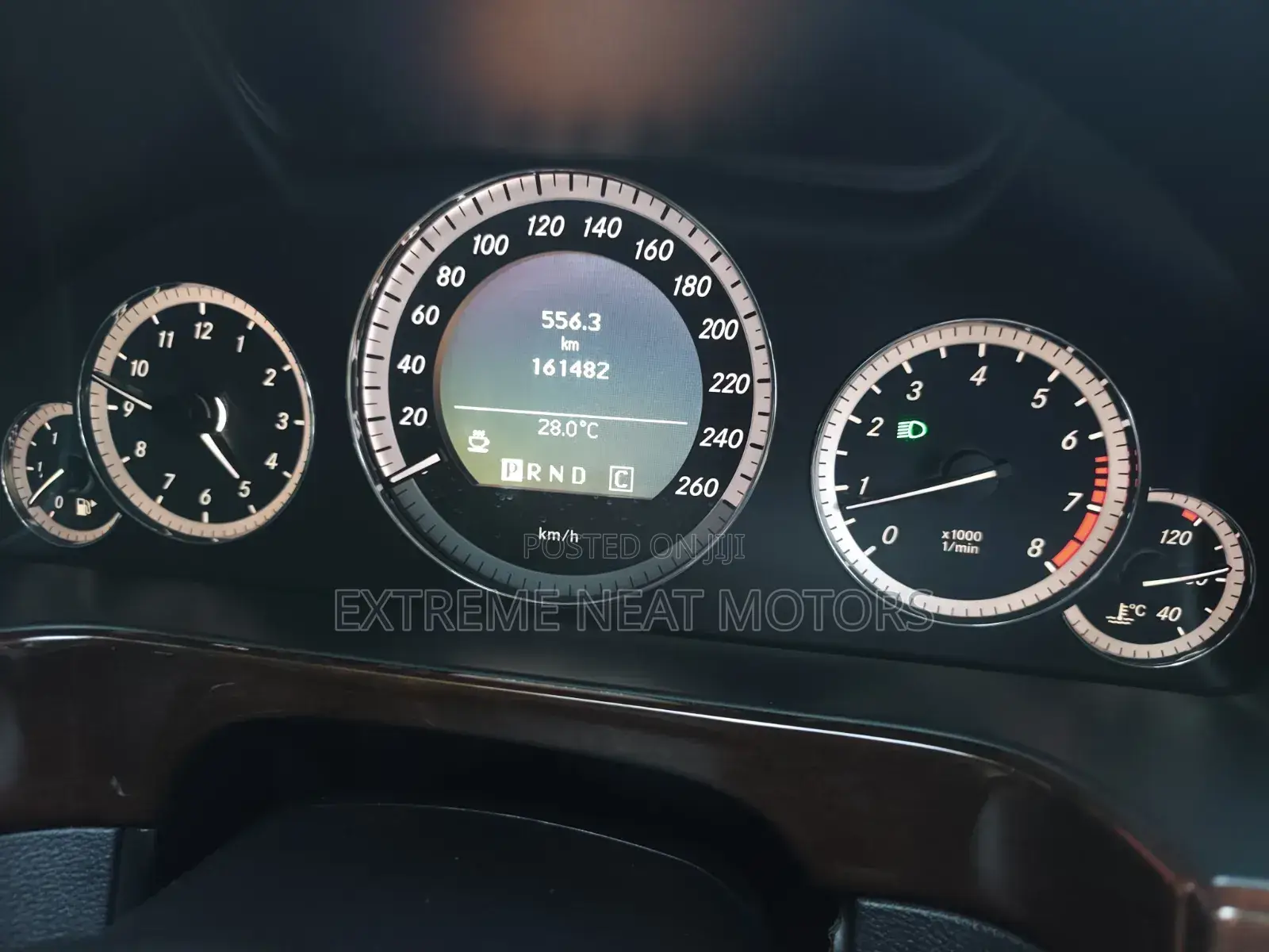 Mercedes-Benz E250 2009 Silver