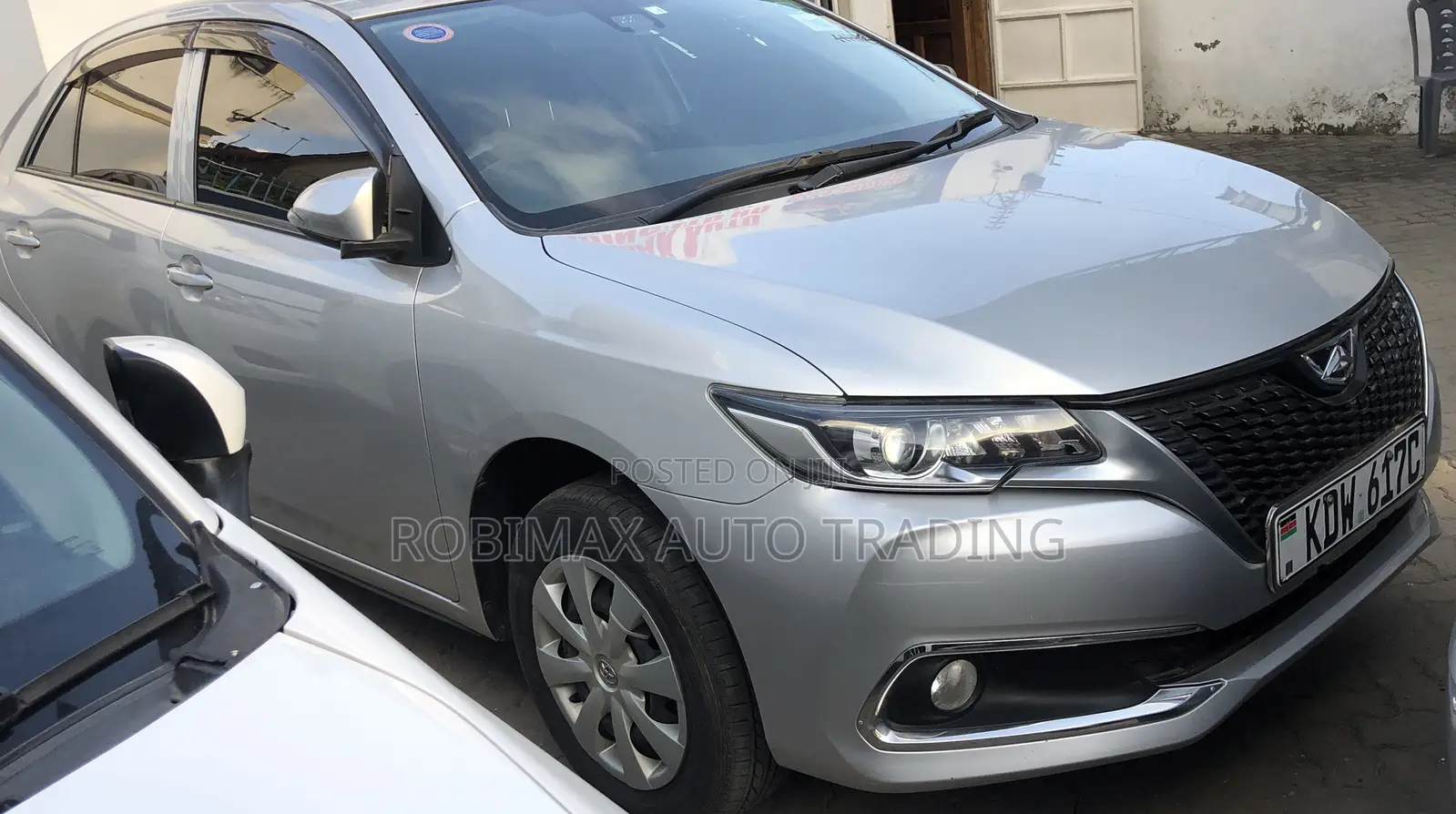 Toyota Allion 2018 Silver