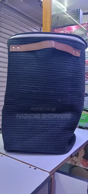 Wooven Laundry Basket / Black