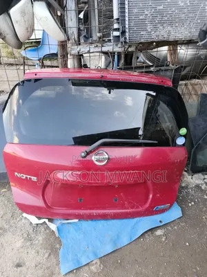 Nissan Note E12 Boot