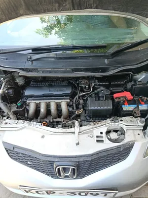 Honda Fit Automatic 2012 Silver