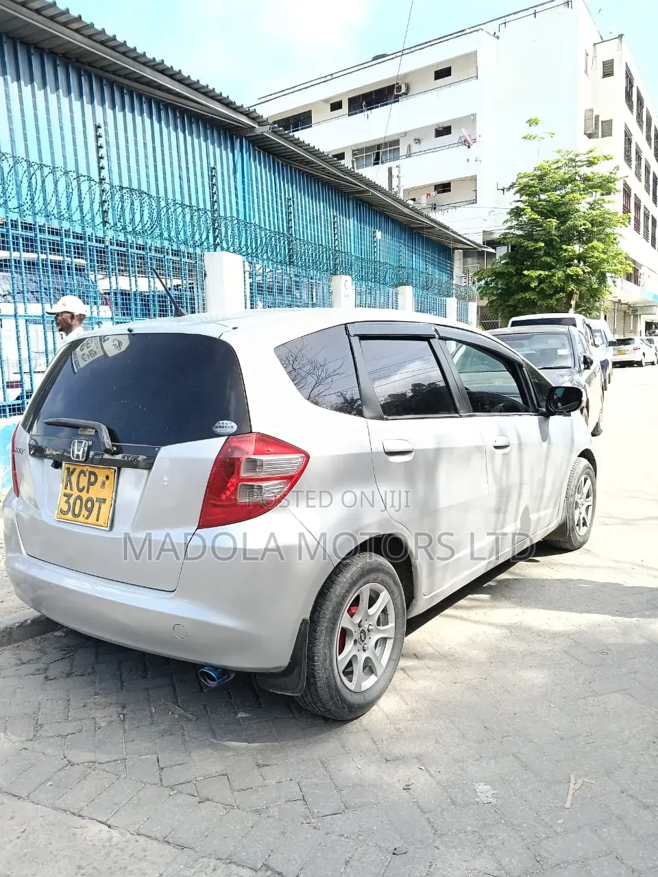Honda Fit Automatic 2012 Silver