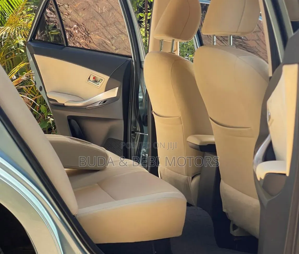 Toyota Allion 2016 Ivory
