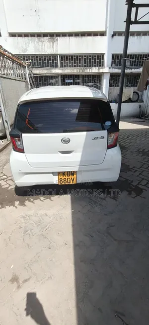 Daihatsu Mira 2018 Pearl
