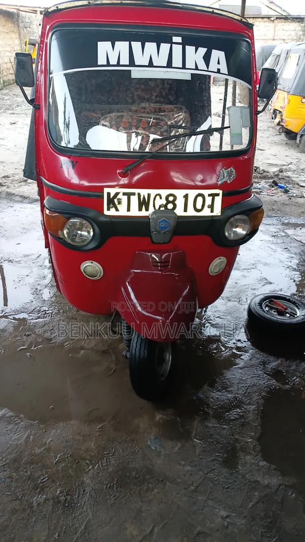New Piaggio 2022 Red