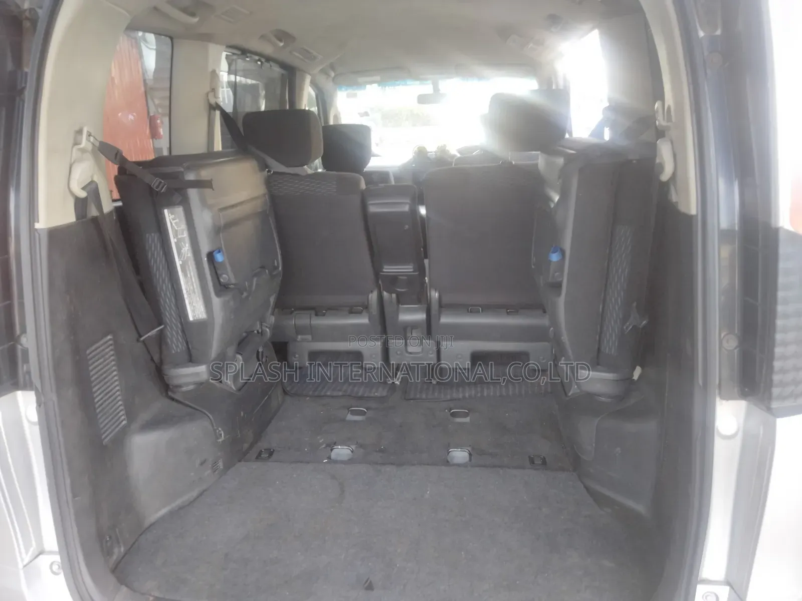 Nissan Serena 2012 Silver