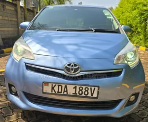 Toyota Ractis 2013 Blue