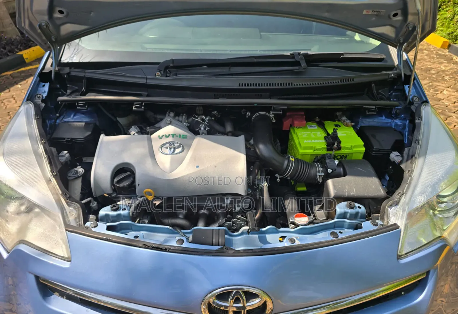 Toyota Ractis 2013 Blue