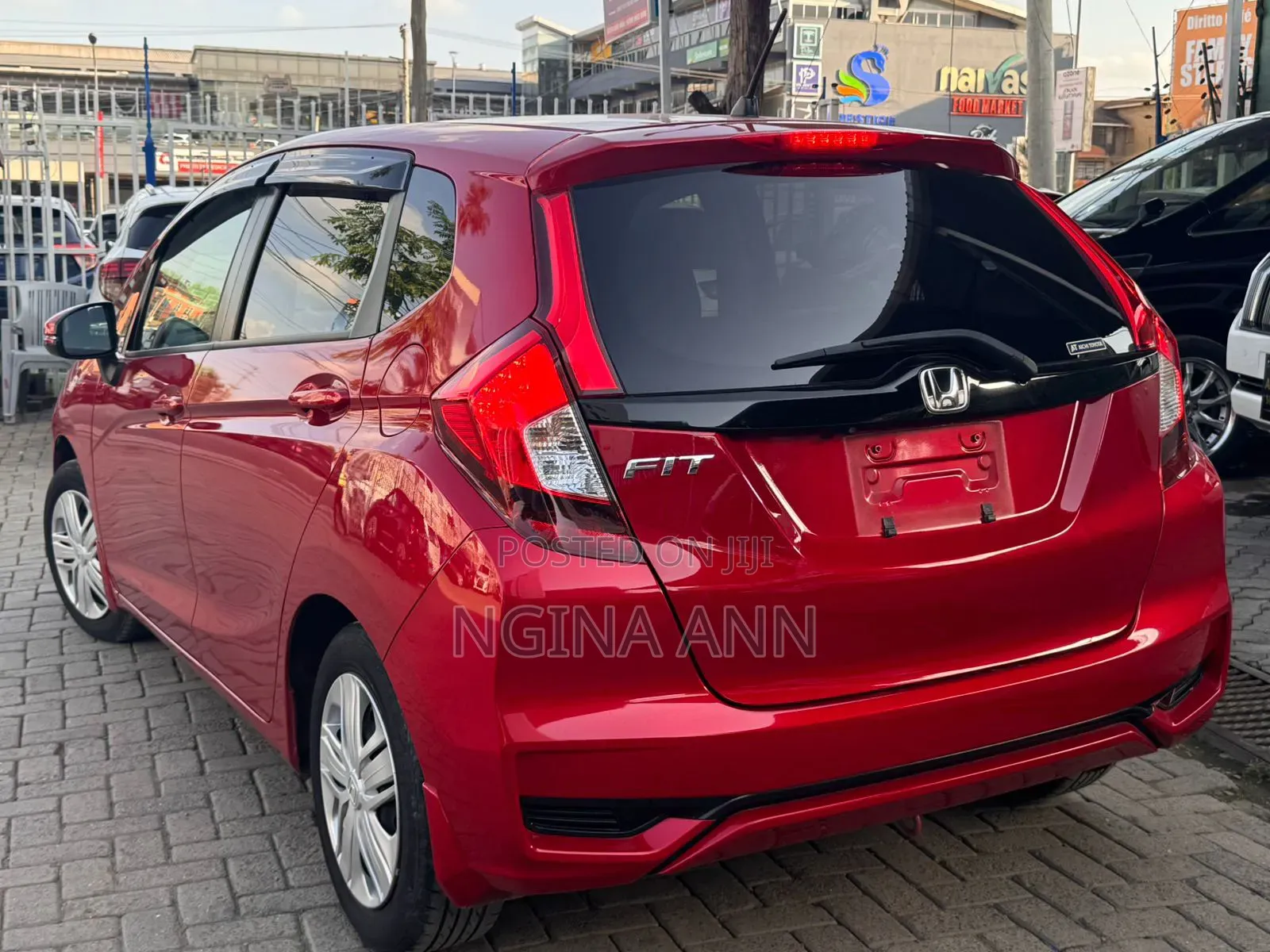 Honda Fit 2019 Maroon