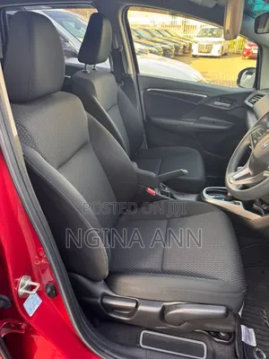 Honda Fit 2019 Maroon