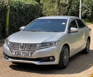 Toyota Premio 2017