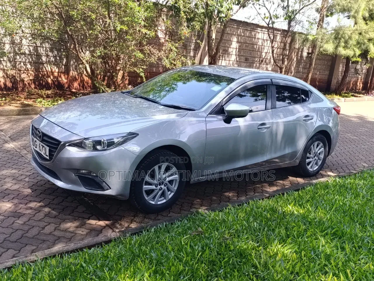 Mazda Axela SV Premium 2014 Gray