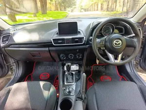 Mazda Axela SV Premium 2014 Gray