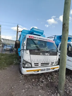 Isuzu Elf NKR